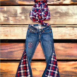 Waist 32, inseam 20, and length 30